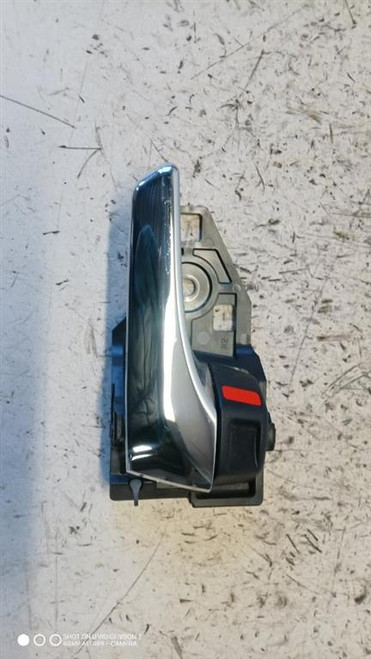 TOYOTA RAV 4 «IV» (2013) ALLESTIMENTI INTERNI MANIGLIA PORTA INT. ANT. DX. USATO Da 2012 A 2015 [[289009]]