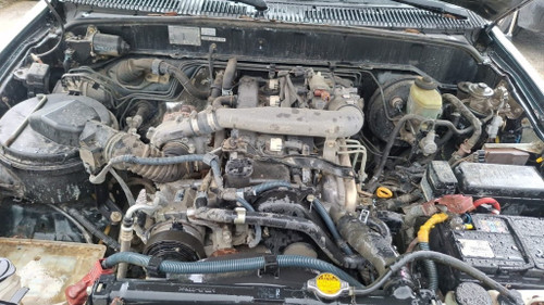 TOYOTA HILUX «II» (1998) MOTORE MOTORE SEMICOMPLETO USATO [[289136]]
