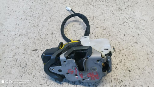 OPEL INSIGNIA «A» (2009) LAMIERATI ESTERNI SERRATURA PORTA ANT. SX. USATO Da 2009 A 2013 [[289237]]