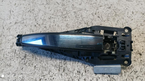 OPEL INSIGNIA «A» (2009) LAMIERATI ESTERNI MANIGLIA PORTA EST. POST. DX. USATO Da 2009 A 2013 [[289242]]