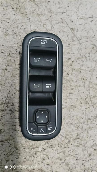 MERCEDES CLASSE A «W177» (2022) IMPIANTO ELETTRICO INTERRUTTORE ALZACRISTALLI ANT. SX. USATO Da 2022 in poi [[289263]]