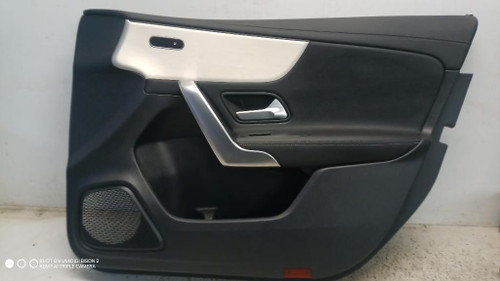 MERCEDES CLASSE A «W177» (2022) ALLESTIMENTI INTERNI PANNELLO RIVESTIMENTO PORTA INF. ANT. DX. USATO Da 2022 in poi [[289264]]
