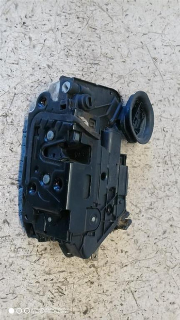 VOLKSWAGEN GOLF «VI» (2009) LAMIERATI ESTERNI SERRATURA PORTA POST. SX. USATO Da 2008 A 2012 [[289302]]