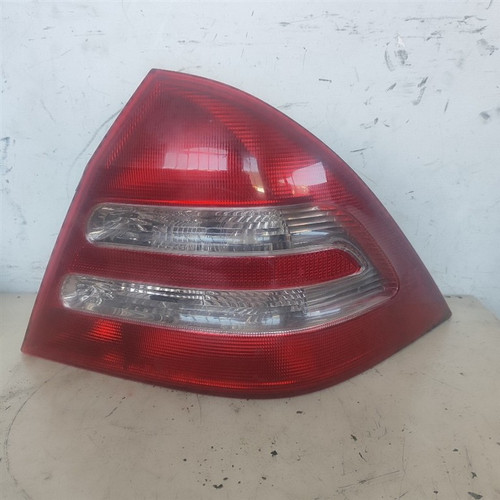 MERCEDES CLASSE C «W203» (2000) FANALERIA FANALE POST. DX. USATO Da 2000 A 2003 [[289544]]