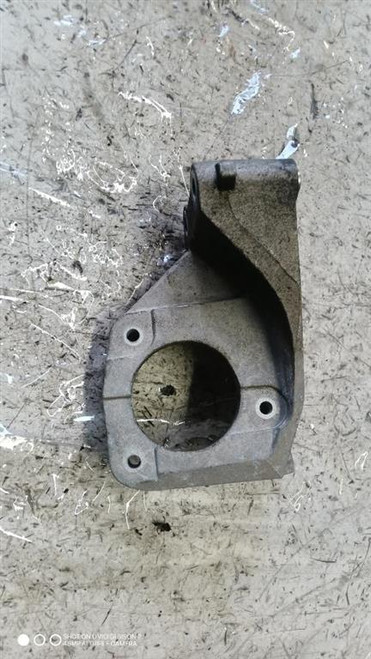 JEEP RENEGADE (2015) CAMBIO E TRASMISSIONE SUPPORTO SEMIASSE USATO Da 2014 A 2018 [[289529]]