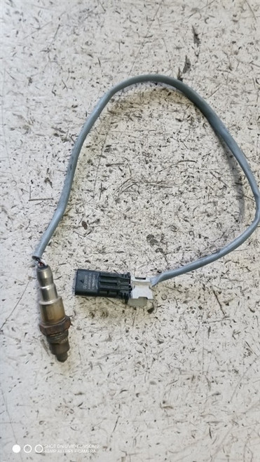 MERCEDES CLASSE A «W177» (2022) SCARICO E INIEZIONE SONDA LAMBDA POST. USATO Da 2022 in poi [[289751]]