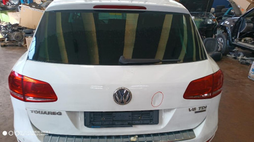 VOLKSWAGEN TOUAREG «III» (2010) LAMIERATI ESTERNI PORTELLO POST. USATO Da 2010 A 2014 [[289821]]