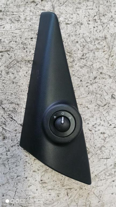 FIAT 500L (2017) CRISTALLI COPERCHIO INTERNO SPECCHIO RETROVISORE ANT. SX. USATO Da 2017 A 2022 [[289891]]