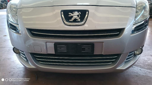 PEUGEOT 5008 «I» (2010) LAMIERATI ESTERNI PARAURTI SUP. ANT. USATO Da 2009 A 2013 [[289951]]
