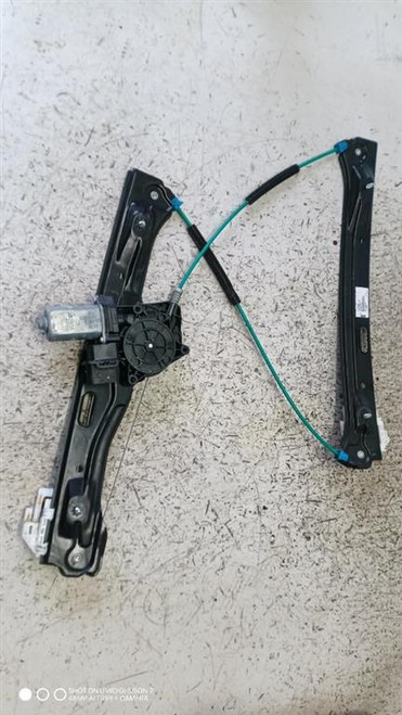 BMW SERIE 1 «F20» BERLINA (2015) CRISTALLI ALZACRISTALLO PORTA ANT. DX. USATO Da 2015 in poi [[290001]]