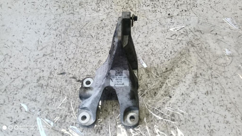 JAGUAR XE (2015) MOTORE SUPPORTO MOTORE DX. USATO Da 2015 in poi [[290027]]