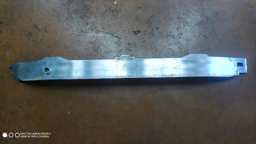 BMW SERIE 1 «F20» BERLINA (2015) LAMIERATI ESTERNI TRAVERSA PARAURTI SUP. ANT. USATO Da 2015 in poi [[290105]]