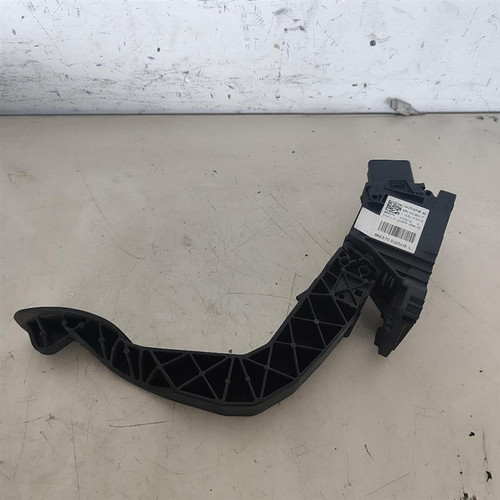 PEUGEOT 2008 «II» (2020) SCARICO E INIEZIONE PEDALE ACCELERATORE USATO Da 2020 A 2023 [[290358]]