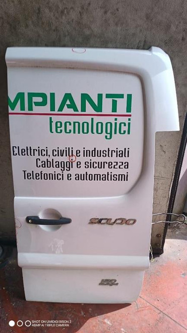 FIAT SCUDO «II» (2007) LAMIERATI ESTERNI PORTA DI CARICO POST. DX. USATO Da 2006 A 2016 [[290291]]