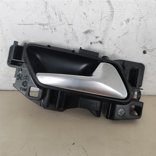 PEUGEOT 2008 «II» (2020) ALLESTIMENTI INTERNI MANIGLIA PORTA INT. ANT. DX. USATO Da 2020 A 2023 [[290453]]