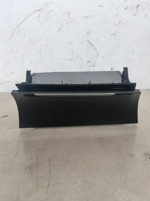 VOLKSWAGEN GOLF «VII» (2013) ALLESTIMENTI INTERNI VANO PORTAOGGETTI CONSOLE CENTRALE (ANT.) USATO Da 2014 A 2016 [[290484]]