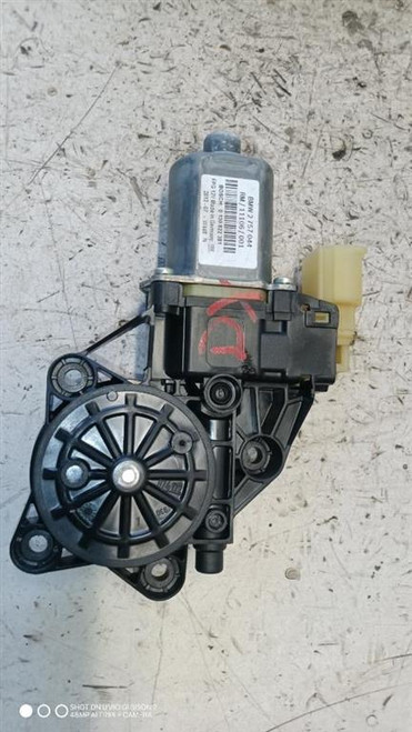 MINI MINI ONE «R56» (2007) STERZO MOTORINO ALZACRISTALLO PORTA ANT. DX. USATO Da 2010 in poi [[290392]]