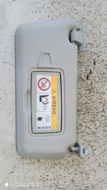 MERCEDES CLASSE CLA «C117» SHOOTING BRAKE (2016) ALLESTIMENTI INTERNI PANNELLO PARASOLE DX. USATO Da 2016 in poi [[290993]]