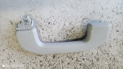 MERCEDES CLASSE CLA «C117» SHOOTING BRAKE (2016) ALLESTIMENTI INTERNI MANIGLIA TETTO ANTERIORE SX. USATO Da 2016 in poi [[291031]]