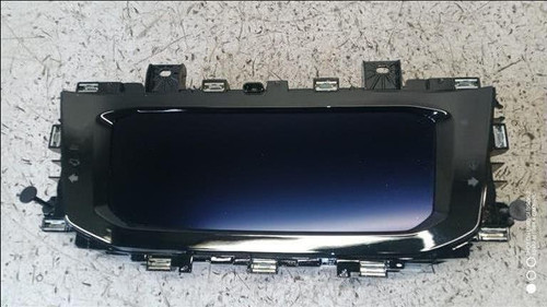 VOLKSWAGEN GOLF «VIII» (2019) ALLESTIMENTI INTERNI QUADRO STRUMENTI USATO Da 2019 A 2024 [[290987]]