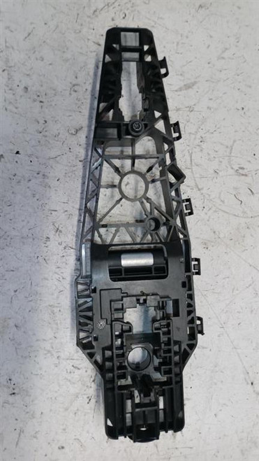 JEEP COMPASS «III» (2021) LAMIERATI ESTERNI SUPPORTO MANIGLIA ESTERNA POST. DX. USATO Da 2021 in poi [[262643]]