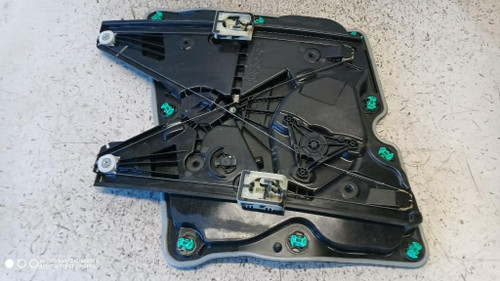 VOLKSWAGEN GOLF «VIII» (2019) LAMIERATI ESTERNI ALZACRISTALLO PORTA ANT. SX. USATO Da 2019 A 2024 [[291148]]