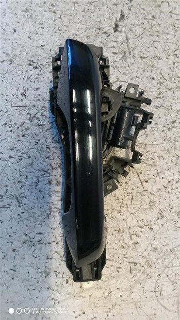 VOLKSWAGEN GOLF «VIII» (2019) LAMIERATI ESTERNI MANIGLIA PORTA EST. POST. SX. USATO Da 2019 A 2024 [[291158]]