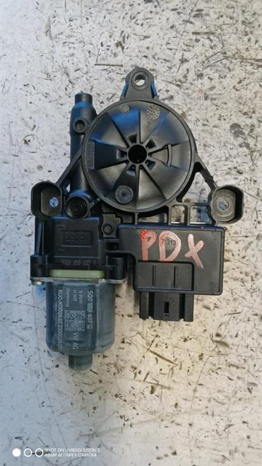 VOLKSWAGEN GOLF «VIII» (2019) STERZO MOTORINO ALZACRISTALLO PORTA POST. DX. USATO Da 2019 A 2024 [[291161]]