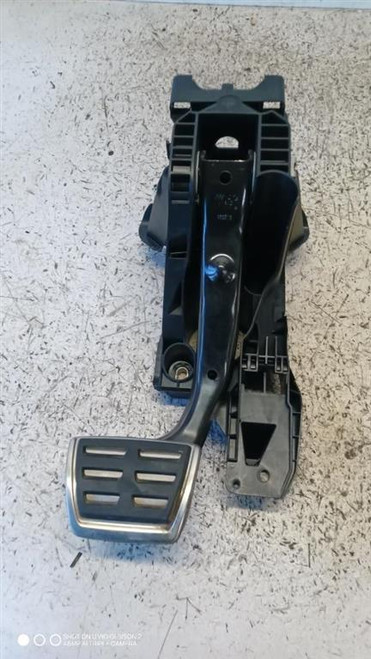 VOLKSWAGEN GOLF «VIII» (2019) IMPIANTO FRENANTE PEDALE FRENO USATO Da 2019 A 2024 [[291313]]