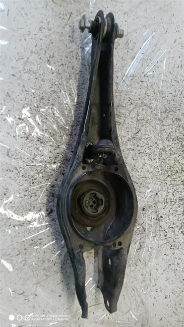 VOLKSWAGEN GOLF «VIII» (2019) ASSALE BRACCIO OSCILLANTE INF. POST. DX. USATO Da 2019 A 2024 [[291370]]