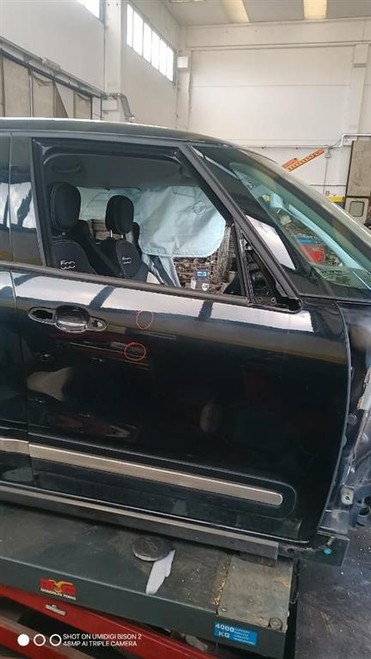FIAT 500L (2013) LAMIERATI ESTERNI PORTA ANT. DX. USATO Da 2014 A 2017 [[292022]]