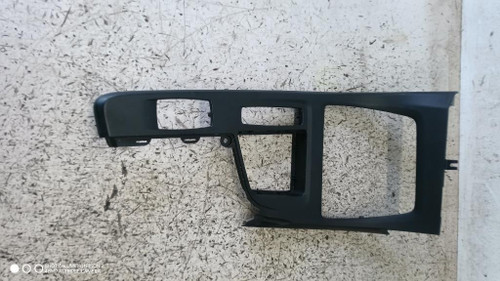 BMW X1 «F48» (2015) ALLESTIMENTI INTERNI MASCHERINA CONSOLE CENTRALE LEVA CAMBIO USATO Da 2015 A 2019 [[292344]]
