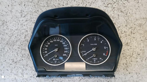 BMW X1 «F48» (2015) ALLESTIMENTI INTERNI QUADRO STRUMENTI USATO Da 2015 A 2019 [[292381]]