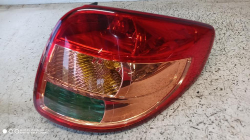 SUZUKI SX4 (2006) FANALERIA FANALE POST. DX. USATO Da 2005 A 2009 [[293185]]