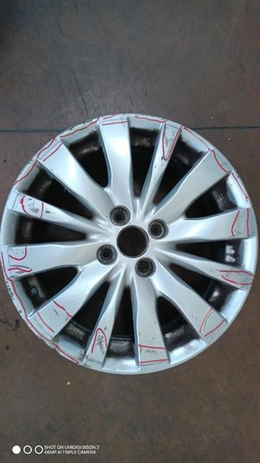 SUZUKI SWIFT «V» (2011) LAMIERATI ESTERNI CERCHIO RUOTA ANT. DX. USATO Da 2010 A 2017 [[293245]]