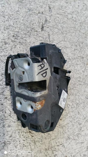FORD FOCUS «IV»  (2011) LAMIERATI ESTERNI SERRATURA PORTA ANT. DX. USATO Da 2011 A 2014 [[294396]]