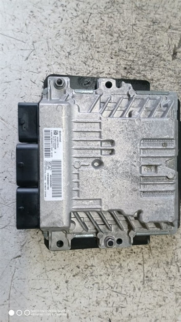 PEUGEOT 3008 «I» (2013) SCARICO E INIEZIONE CENTRALINA INIEZIONE USATO Da 2013 A 2016 [[294471]]