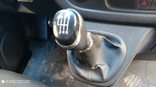 RENAULT TRAFIC «IV» (2019) CAMBIO E TRASMISSIONE COMANDO CAMBIO USATO Da 2019 A 2021 [[294488]]