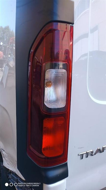 RENAULT TRAFIC «IV» (2019) FANALERIA FANALE POST. SX. USATO Da 2019 A 2021 [[294491]]