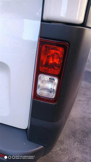 RENAULT TRAFIC «IV» (2019) FANALERIA FANALINO POST. DX. USATO Da 2019 A 2021 [[294492]]