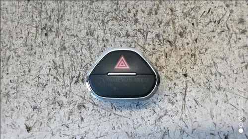 OPEL CORSA «E» (2014) IMPIANTO ELETTRICO INTERRUTTORE LUCI EMERGENZA USATO Da 2014 in poi [[294565]]