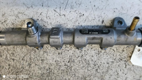 ALFA ROMEO STELVIO (2017) SCARICO E INIEZIONE DISTRIBUTORE CARBURANTE (FLAUTO) USATO Da 2017 A 2022 [[294740]]