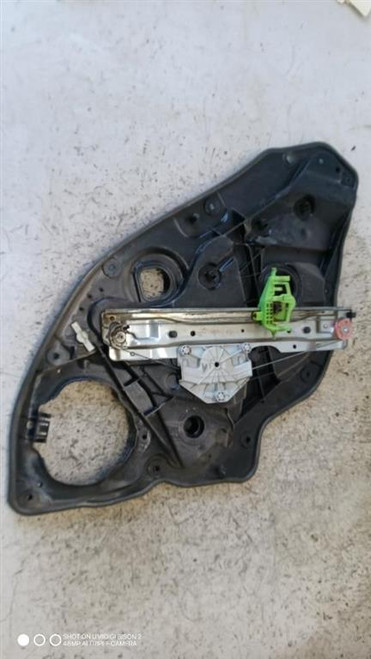 ALFA ROMEO GIULIETTA (2010) CRISTALLI ALZACRISTALLO PORTA POST. DX. USATO Da 2010 A 2013 [[295295]]