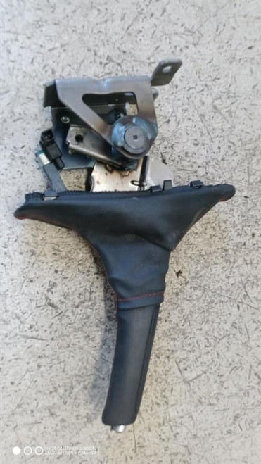 ALFA ROMEO GIULIETTA (2010) ALLESTIMENTI INTERNI LEVA FRENO A MANO POST. USATO Da 2010 A 2013 [[295311]]