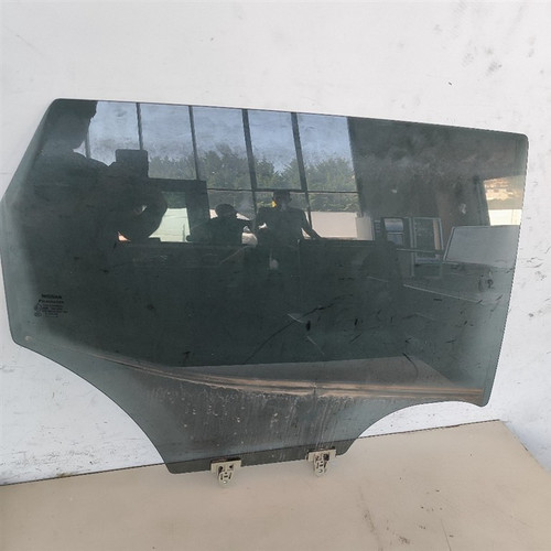 NISSAN QASHQAI «II» (2014) CRISTALLI CRISTALLO SCENDENTE PORTA POST. DX. USATO Da 2014 A 2017 [[295486]]
