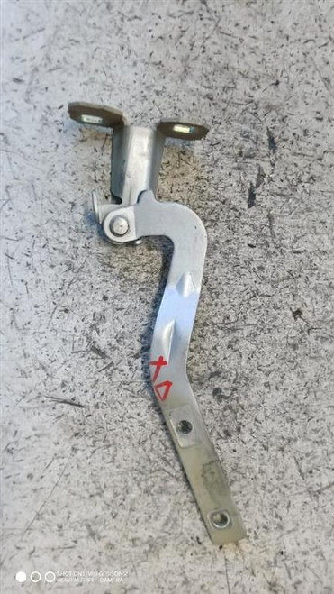 FIAT PANDA «II» (2004) LAMIERATI ESTERNI CERNIERA COFANO ANT. DX. USATO Da 2003 A 2009 [[295434]]