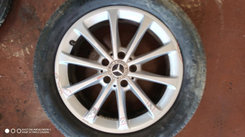MERCEDES CLASSE B «W247» (2019) LAMIERATI ESTERNI CERCHIO RUOTA POST. DX. USATO Da 2018 in poi [[295583]]