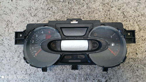 RENAULT CAPTUR «I» (2013) ALLESTIMENTI INTERNI QUADRO STRUMENTI USATO Da 2014 A 2017 [[296189]]