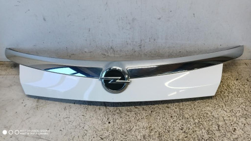 OPEL INSIGNIA «A» SW (2009) LAMIERATI ESTERNI LISTELLO PORTELLO POST. USATO Da 2008 A 2013 [[297138]]