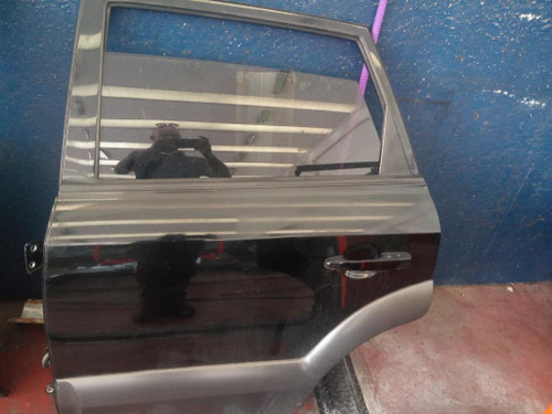 HYUNDAI TUCSON «I» (2005) LAMIERATI ESTERNI PORTA POST. SX. USATO Da 2006 A 2010 [[231196]]